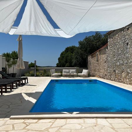 Vila Boutique House Ika With Private Swimming Pool Stankovci  Exteriér fotografie